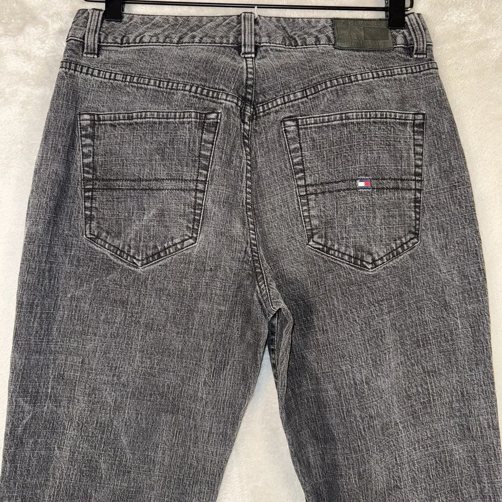 Tommy Hilfiger this product